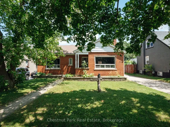 320 Saint Leger St, Kitchener, ON N2H 4M7
