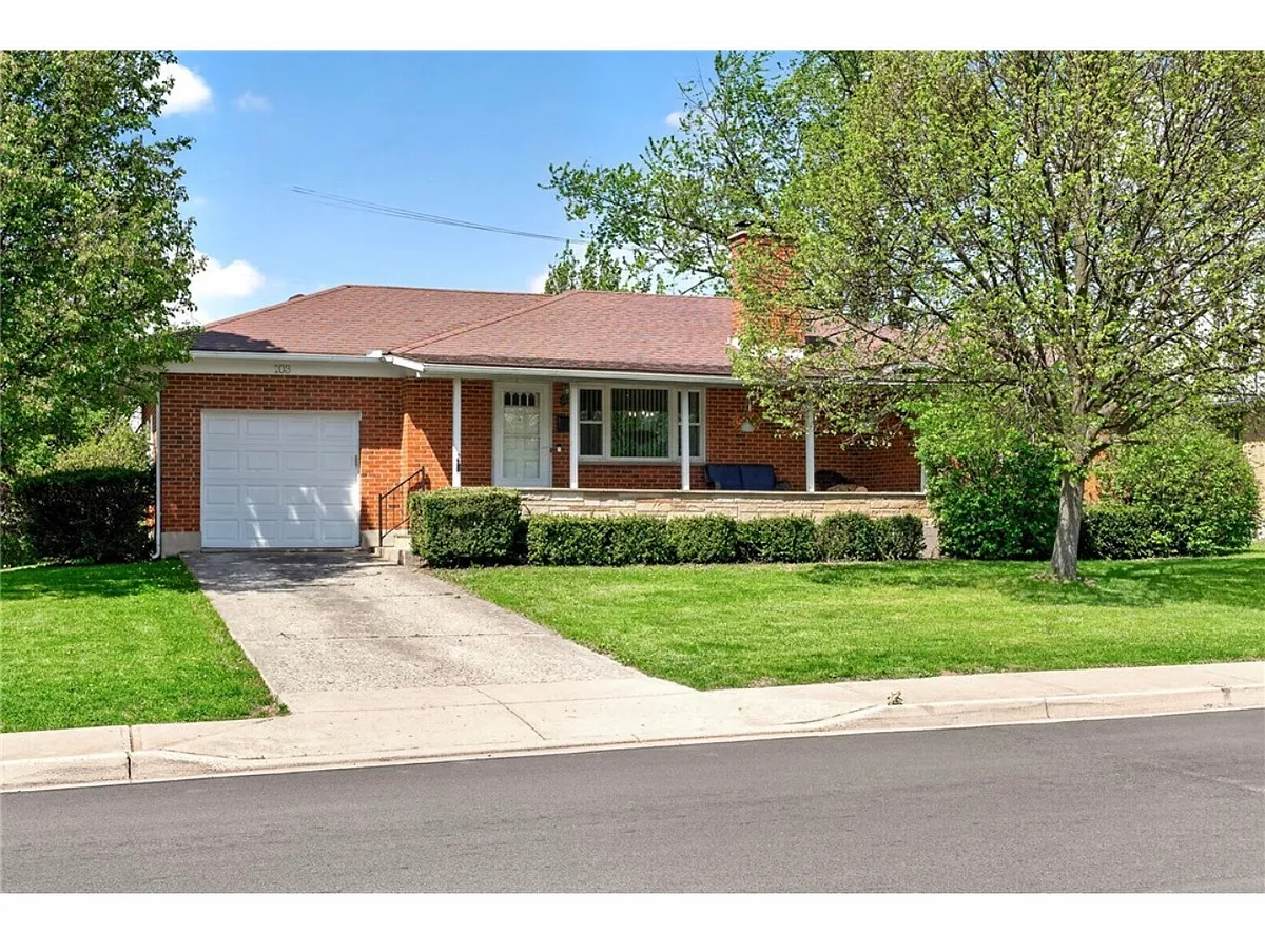 Building Photo - 103 Ranchview Dr