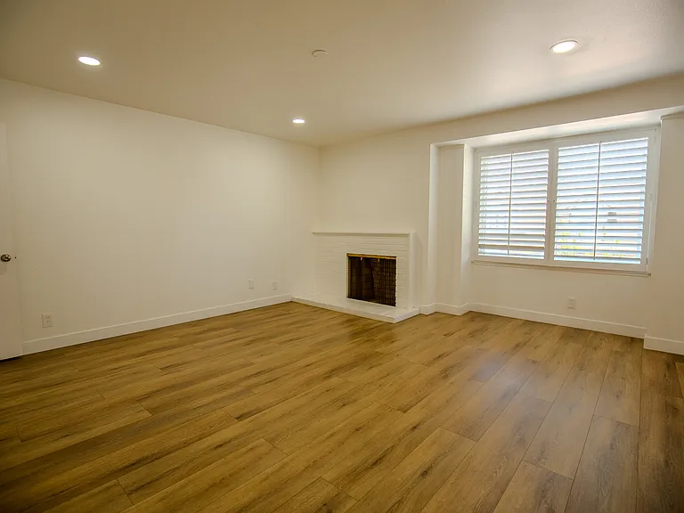 1409 S Adria St — Photo 20