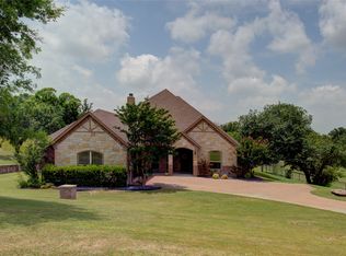 136 Meadow Arbor Dr, Weatherford, TX 76085