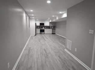 13447 Lake Shore Dr, Herndon, VA 20171