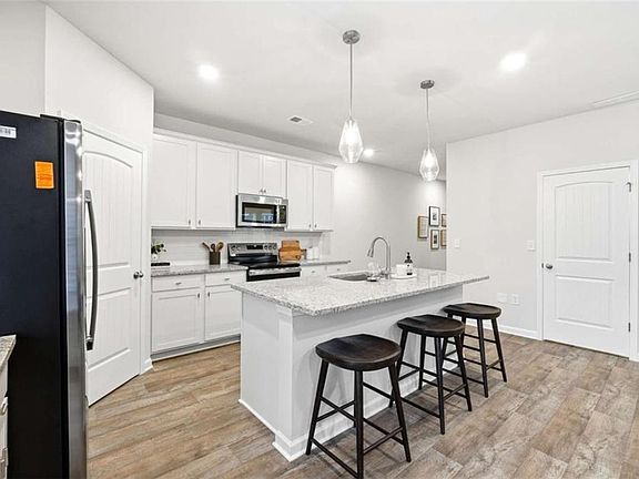 6th image of this home