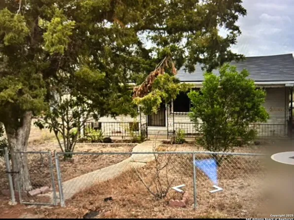 916 SW 39th, San Antonio, TX 78237