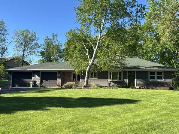 N21W28101 Domecki COURT, Pewaukee, WI 53072