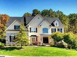 5 Dever Dr, Thornton, PA 19373