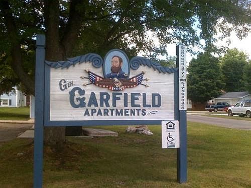 2nd image of 216 E Everett St APT 10