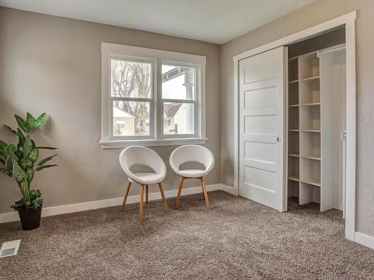 156 E Garden Ave — Photo 12