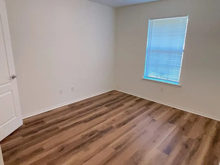 102 Northridge Dr — Photo 10