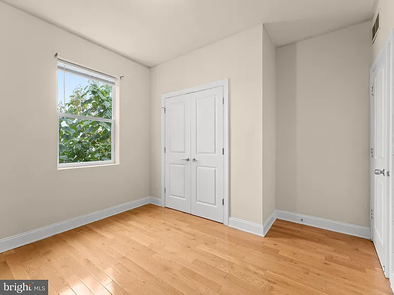 1813 N 18th St #3 — Photo 12