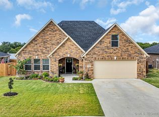 1039 Indian Plains Rd, Ardmore, OK 73401