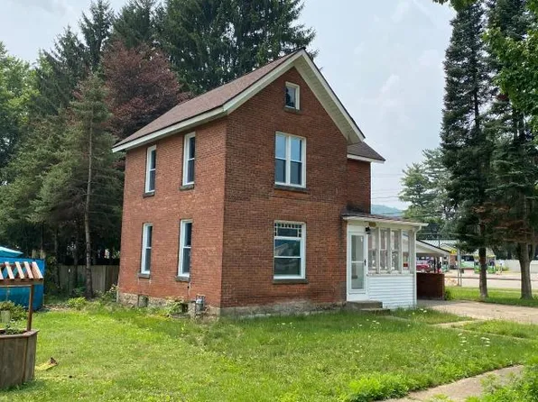 123 Vine St #1, Warren, PA 16365