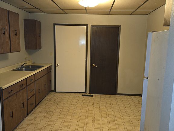 2nd image of 120 1st Ave W