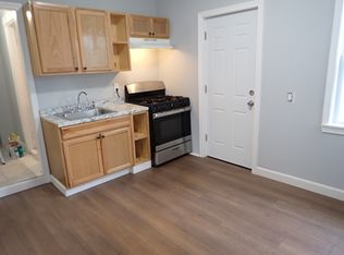 6 Oliver Rd #B, Watertown, MA 02472