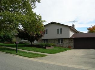 2265 Tilsby Ct, Ann Arbor, MI