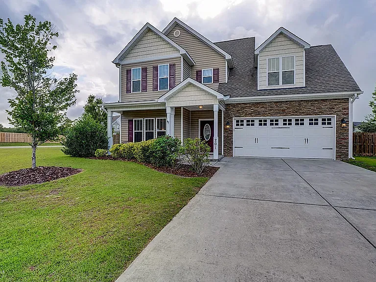 201 River Oats Ct — Photo 3
