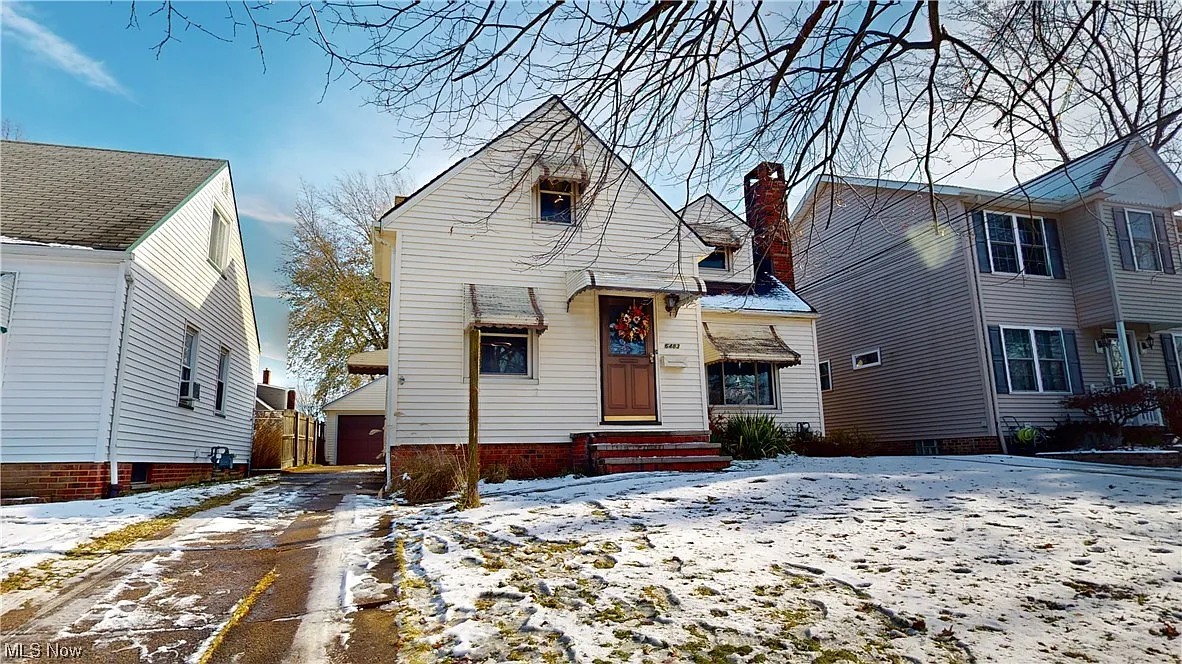 6483 Westminster Dr photo 1