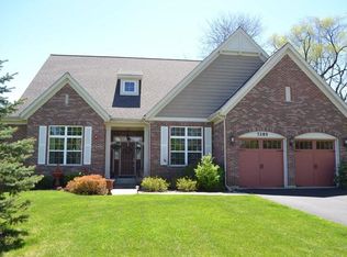 7285 Asbury Ct, Long Grove, IL 60060