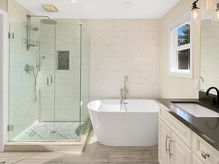 15023 SE 65th St — Photo 27