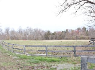 24674 Peach Orchard Ln, Aldie, VA 20105
