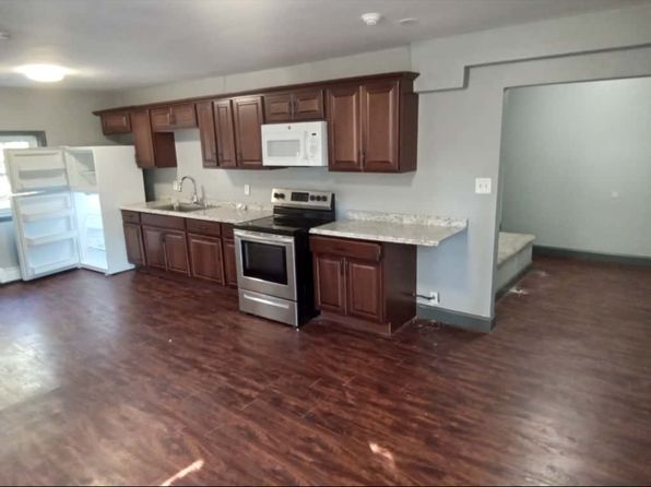 81 Pleasant Street Ext #4