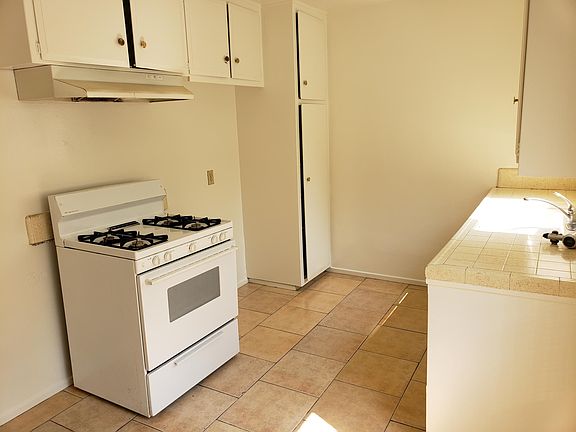 2nd image of 13631 Penn St APT A