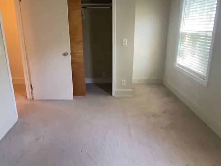 32 Linwood Ave — Photo 9