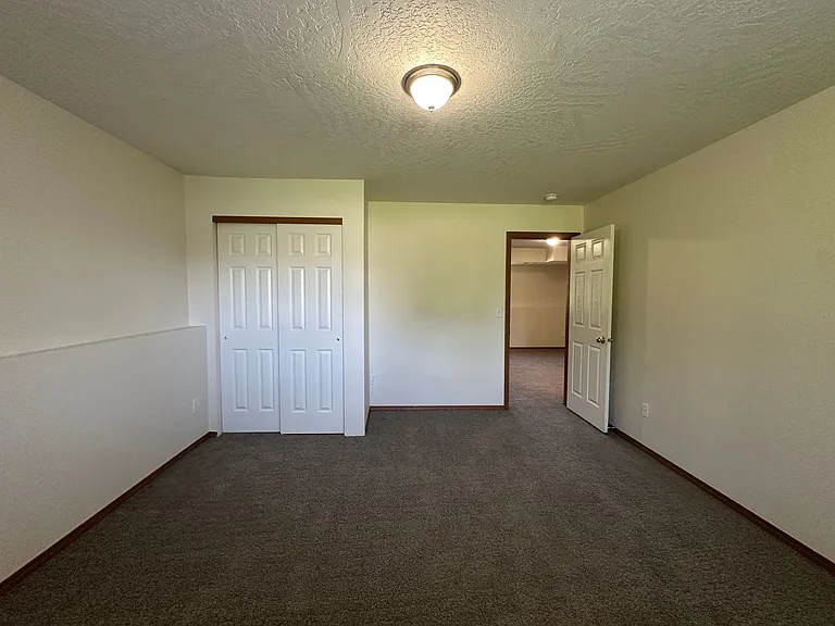419 N Arbutus Ave — Photo 15