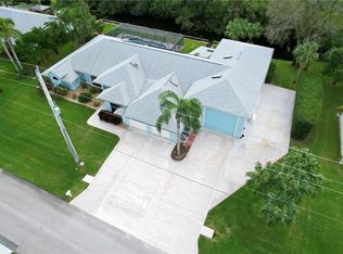 750 Concha Dr, Sebastian, FL 32958