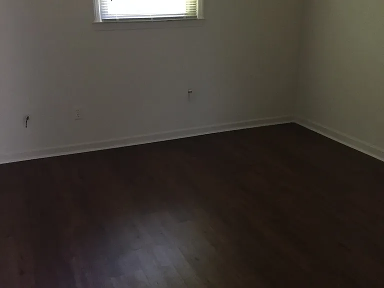3600-3730 Southborough Rd — Photo 12