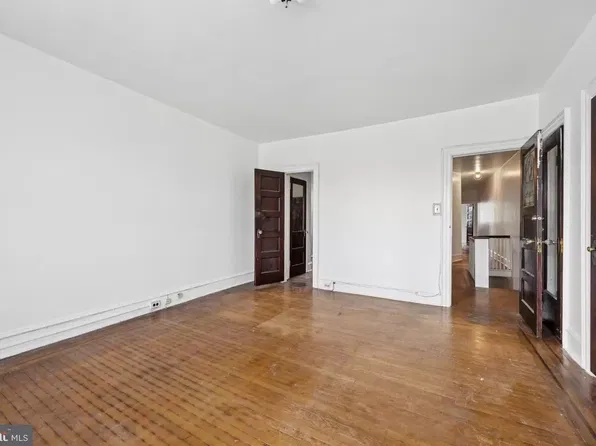 5817 Cobbs Creek Pkwy, Philadelphia, PA 19143