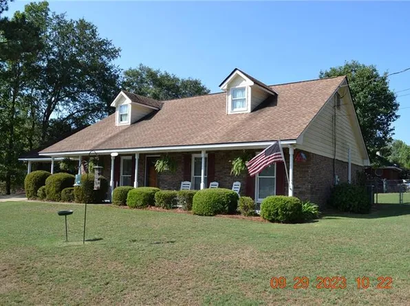 136 Lee Road 984, Phenix City, AL 36870
