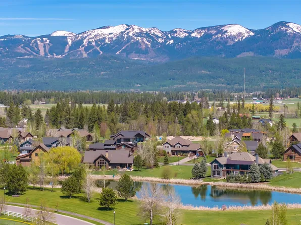 3067 River Lakes Dr, Whitefish, MT 59937