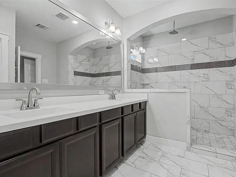 18143 Moonlit River Dr — Photo 23
