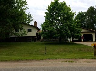 919 Colleen Circle Dr, Quinnesec, MI 49876