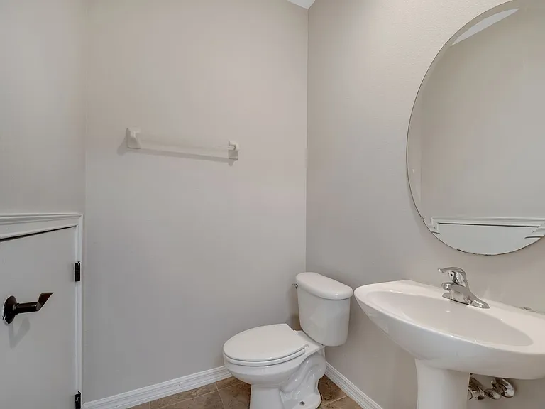 14423 Bluebird Park Rd — Photo 18