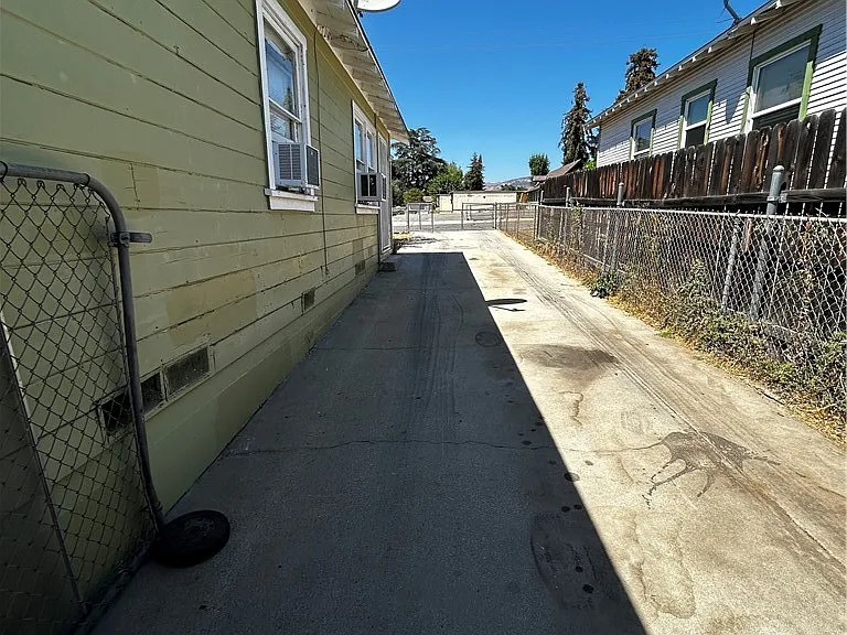 35163 Acacia Ave — Photo 25