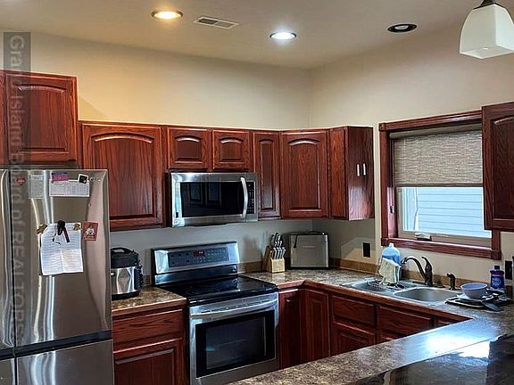 5th image of 6622 Avenue L Pl