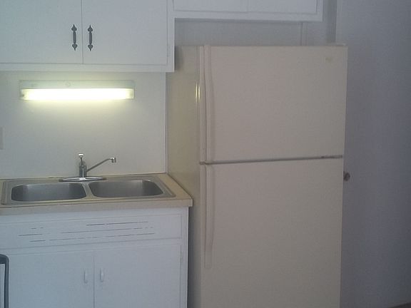 4th image of 5766 Arborwood Ct APT A