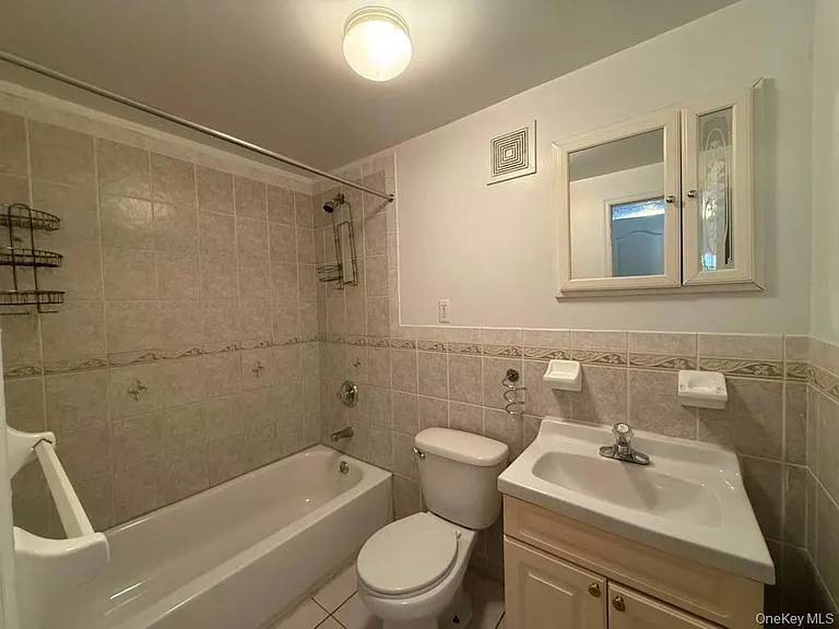 1250 Rev James Polite Ave #2 — Photo 8