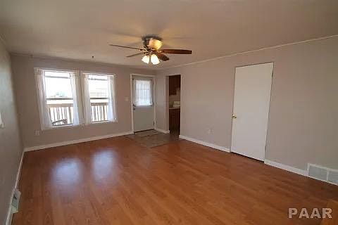 3rd image of 1305 Koch St