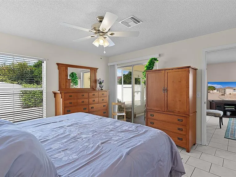 1330 Lajolla Cir — Photo 12