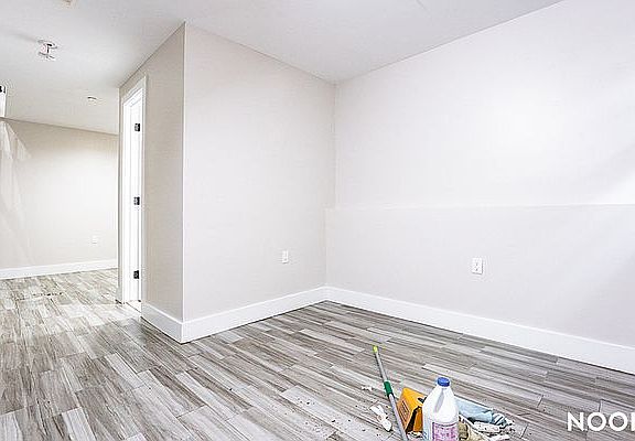 4th image of 2164A Fulton St #1B