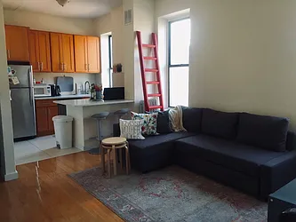 Rented by Living New York