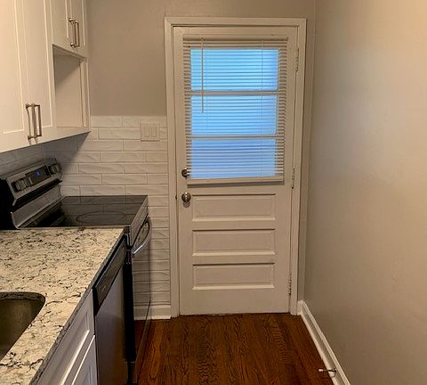 4th image of 629 Daniels St APT B