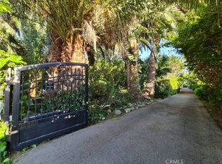 18658 Chase St, Northridge, CA 91324