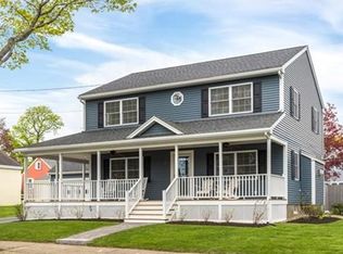 3 Salt Wall Ln, Salem, MA 01970