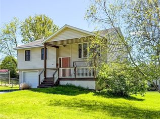 1500 Redwood Ave, Utica, NY 13502