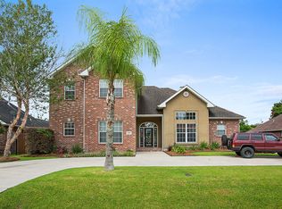 309 Riverwood Dr, Saint Rose, LA 70087