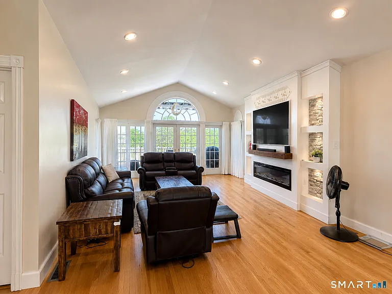 43 Barber Hill Rd — Photo 13