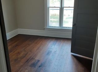 232 W 10th St, Holland, MI